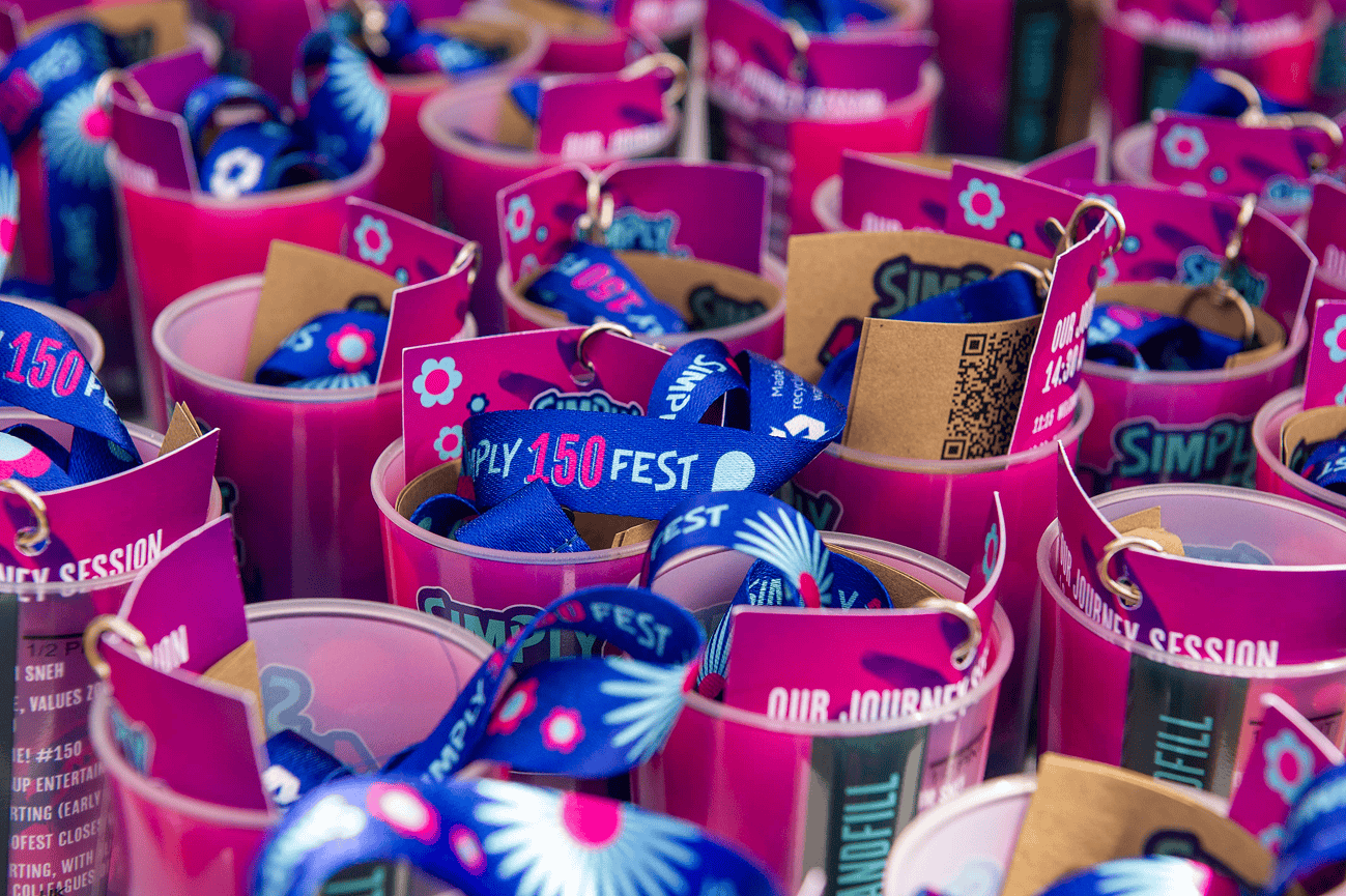 Simply 150 Fest Merch